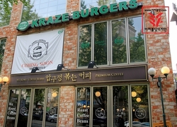 크라제버거 프렌차이즈 폴딩도어